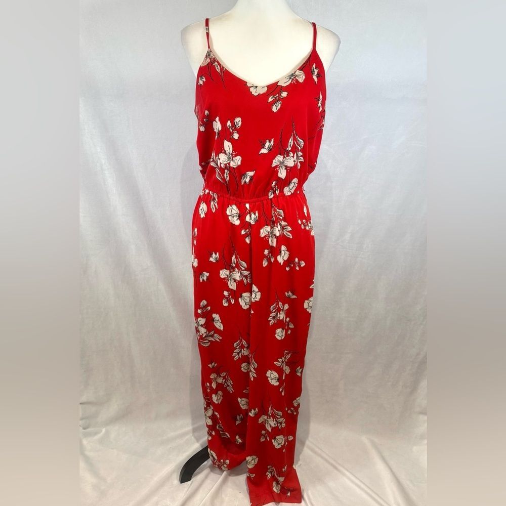 Skies Are Blue red and white floral smocked jumpsuit size medium